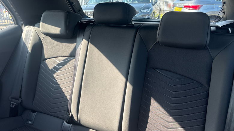 CUPRA Born 170kW e-Boost V2 59kWh 5dr Auto Electric Hatchback